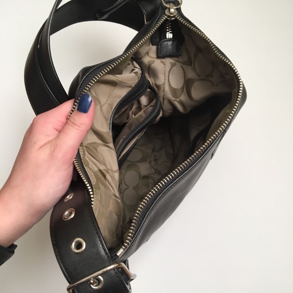 Vintage Coach 9326 Black Leather Handbag - Picture 5 of 5